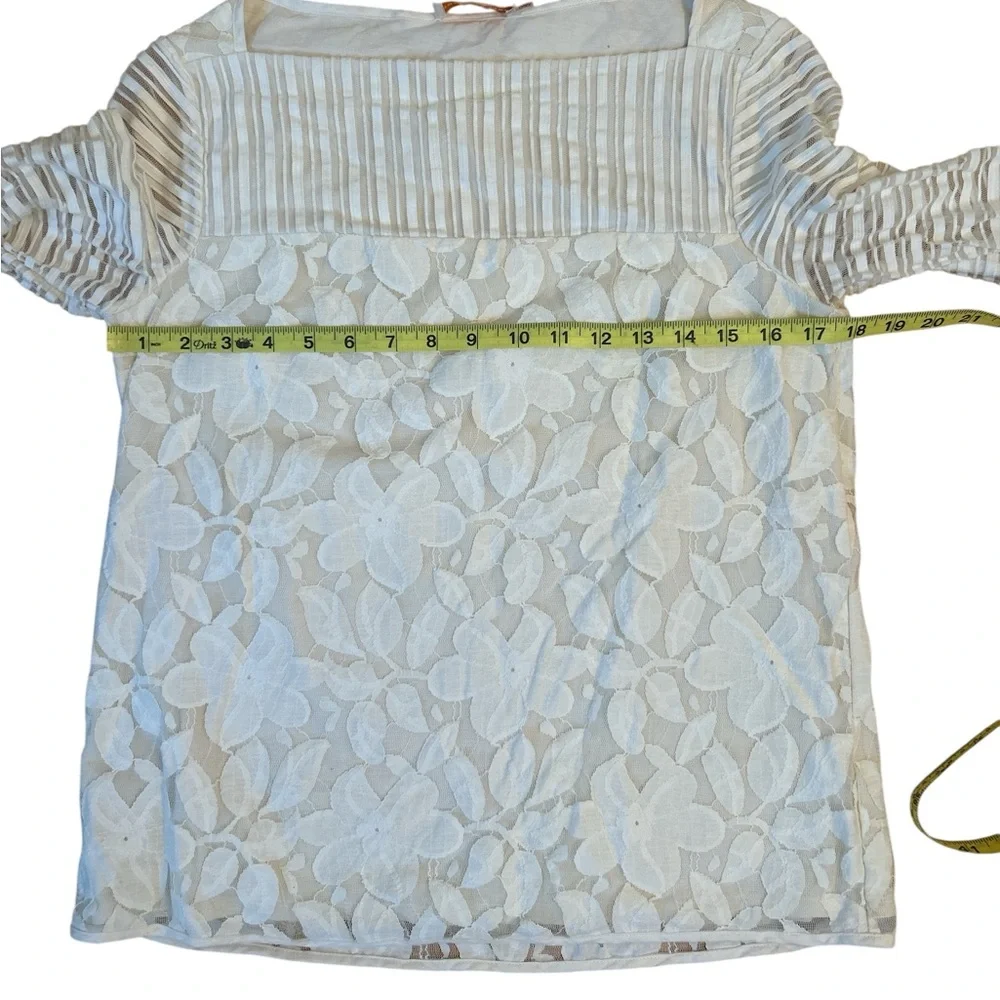 Tory Burch Cream Coquette Lace Detail 3/4 Sleeve Blouse size Women’s Small